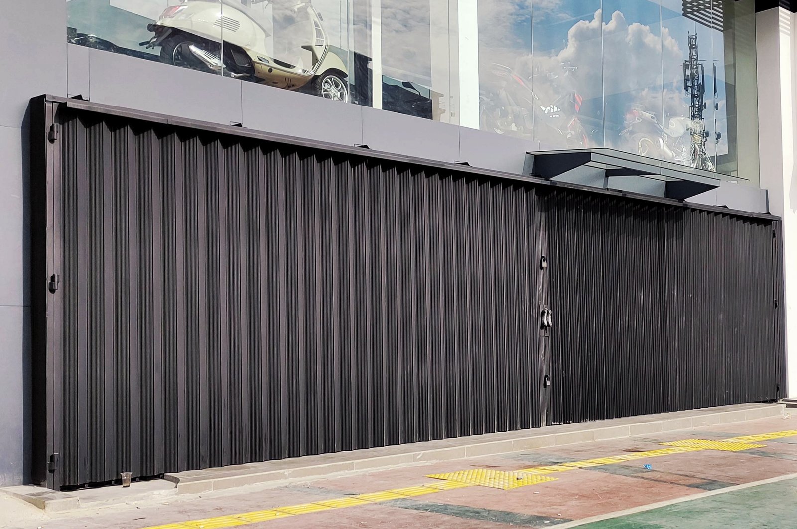 Folding Gate & Harmonika